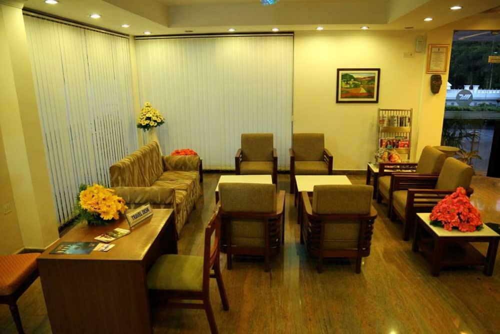 Kallada Hotels Thrissur Exterior foto